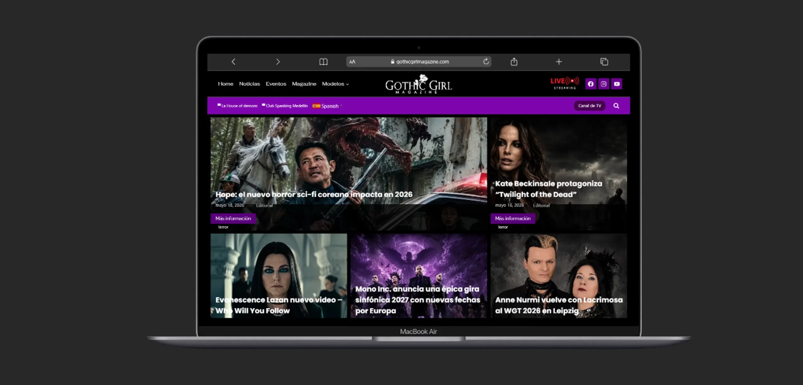 Gothic Girl Magazine Platform Web